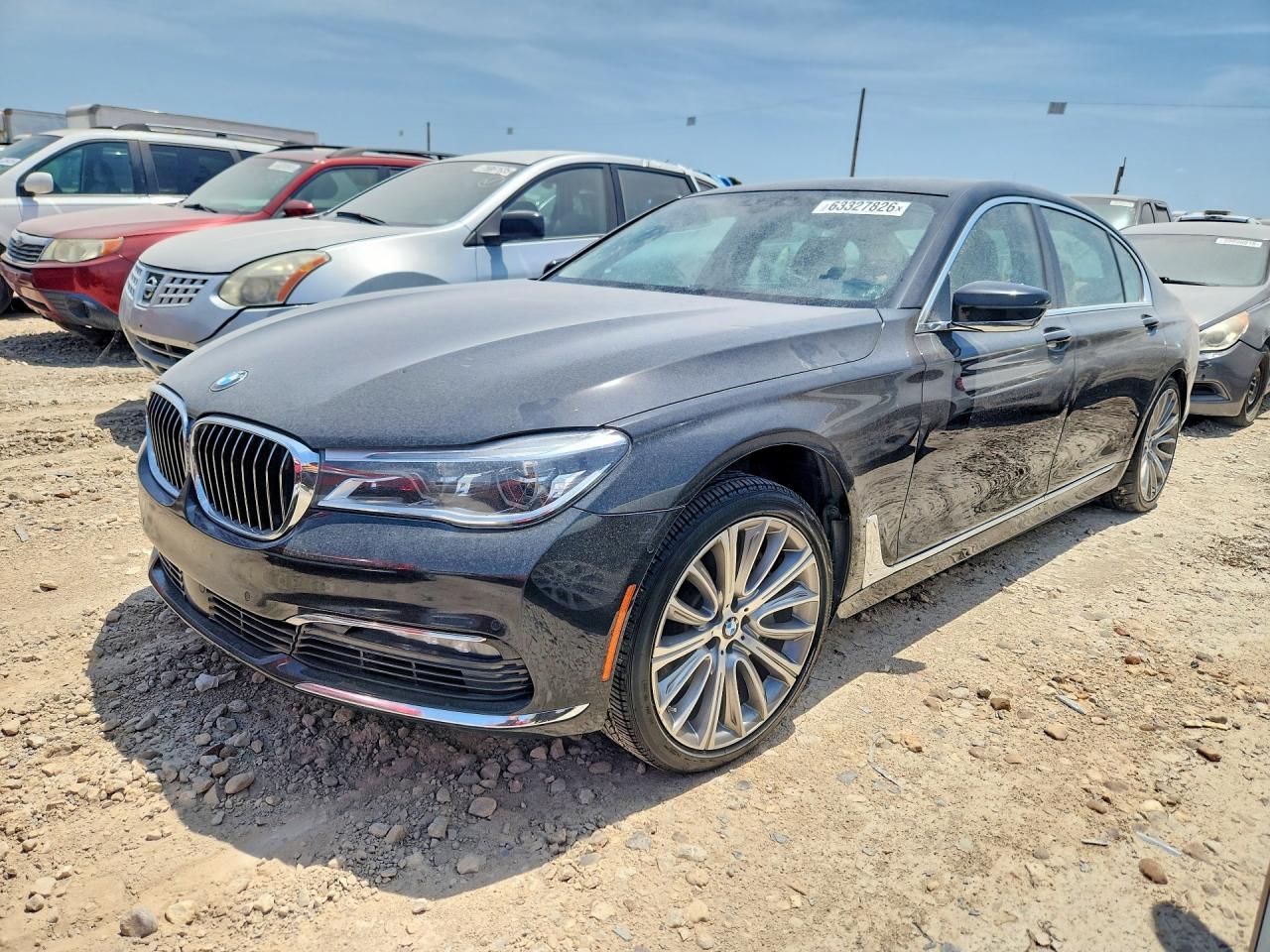 2016 BMW 750 I - zdjęcie główne