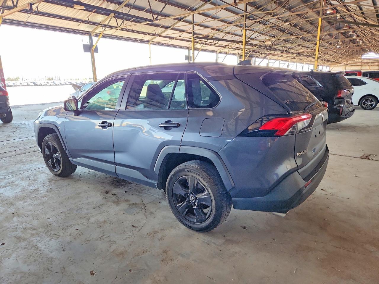 2019 Toyota Rav4 Xle - zdjęcie 2