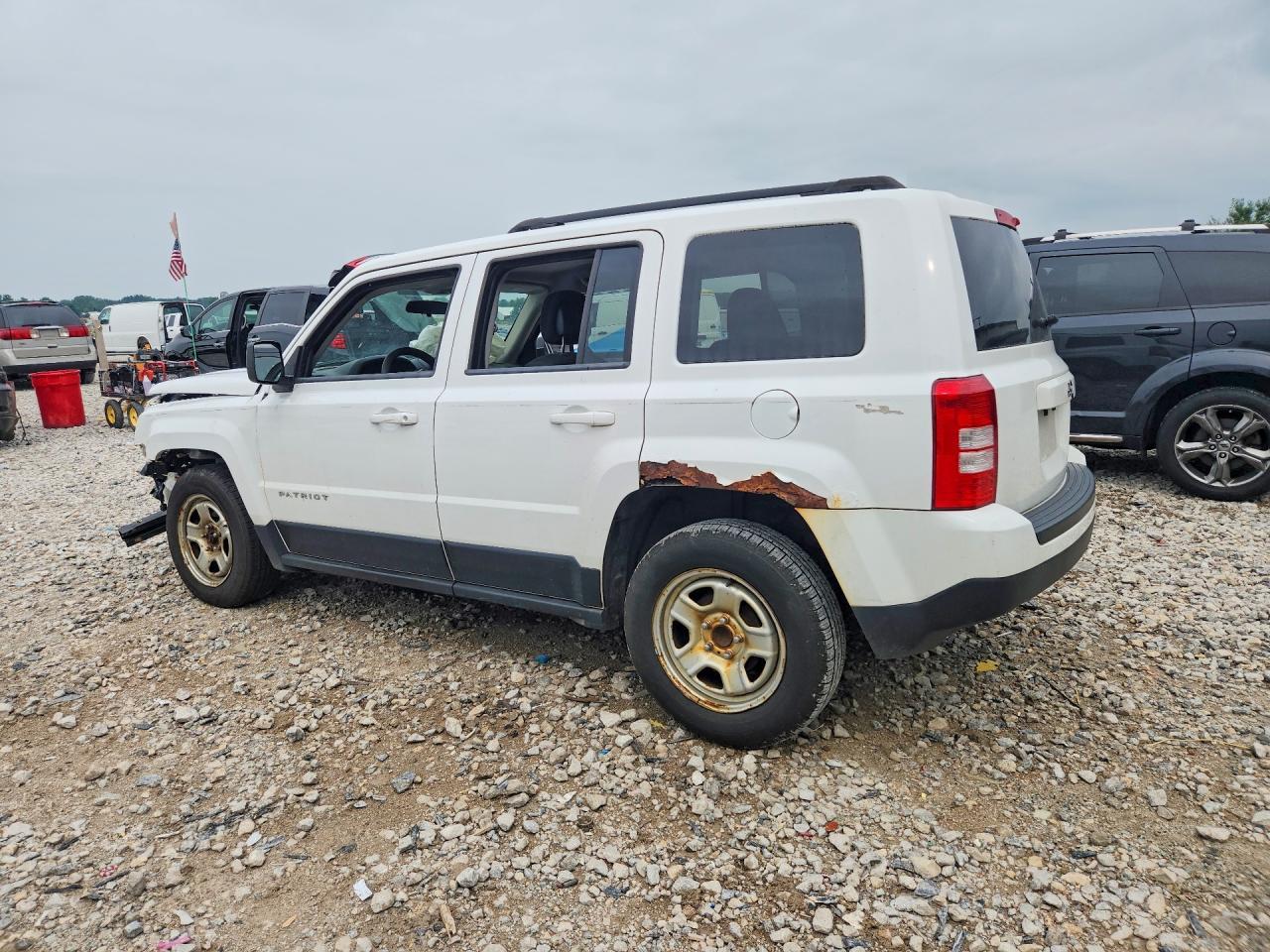 2013 Jeep Patriot Sport - zdjęcie 2
