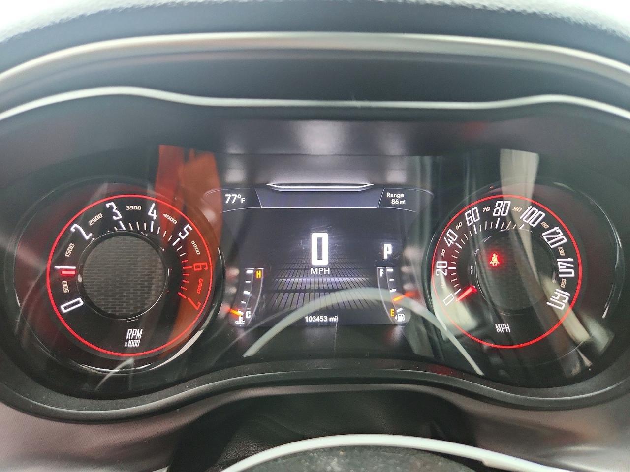 2019 Dodge Challenger R/T - zdjęcie 9