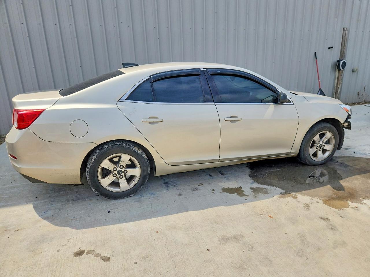 2015 Chevrolet Malibu Ls - zdjęcie 3