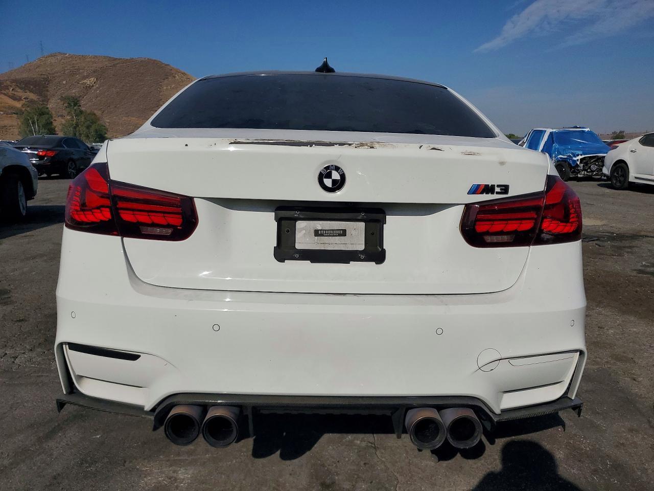 2016 BMW M3 - zdjęcie 6
