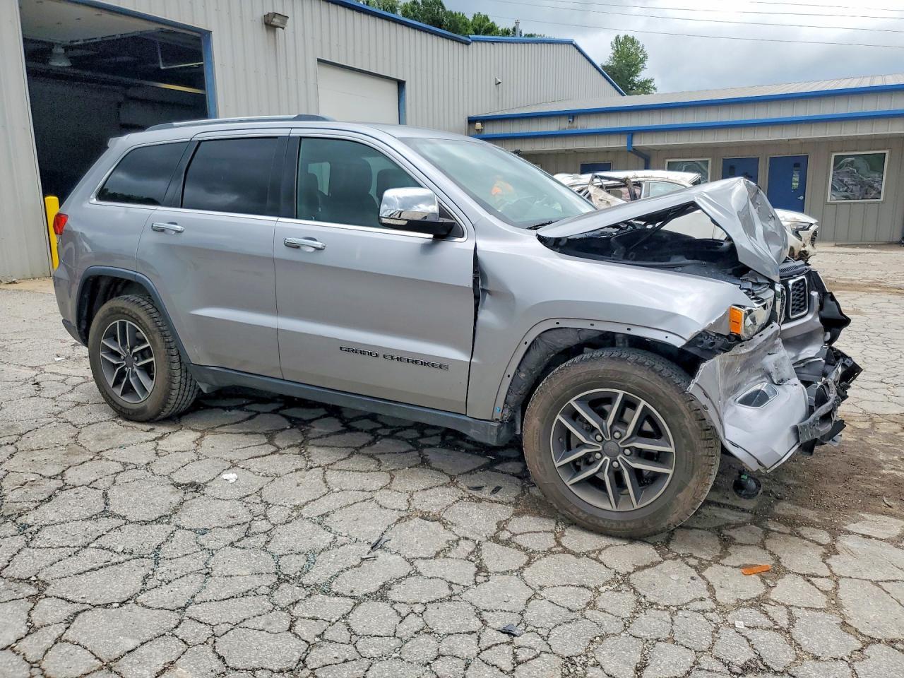 2019 Jeep Grand Cherokee Limited - zdjęcie 4