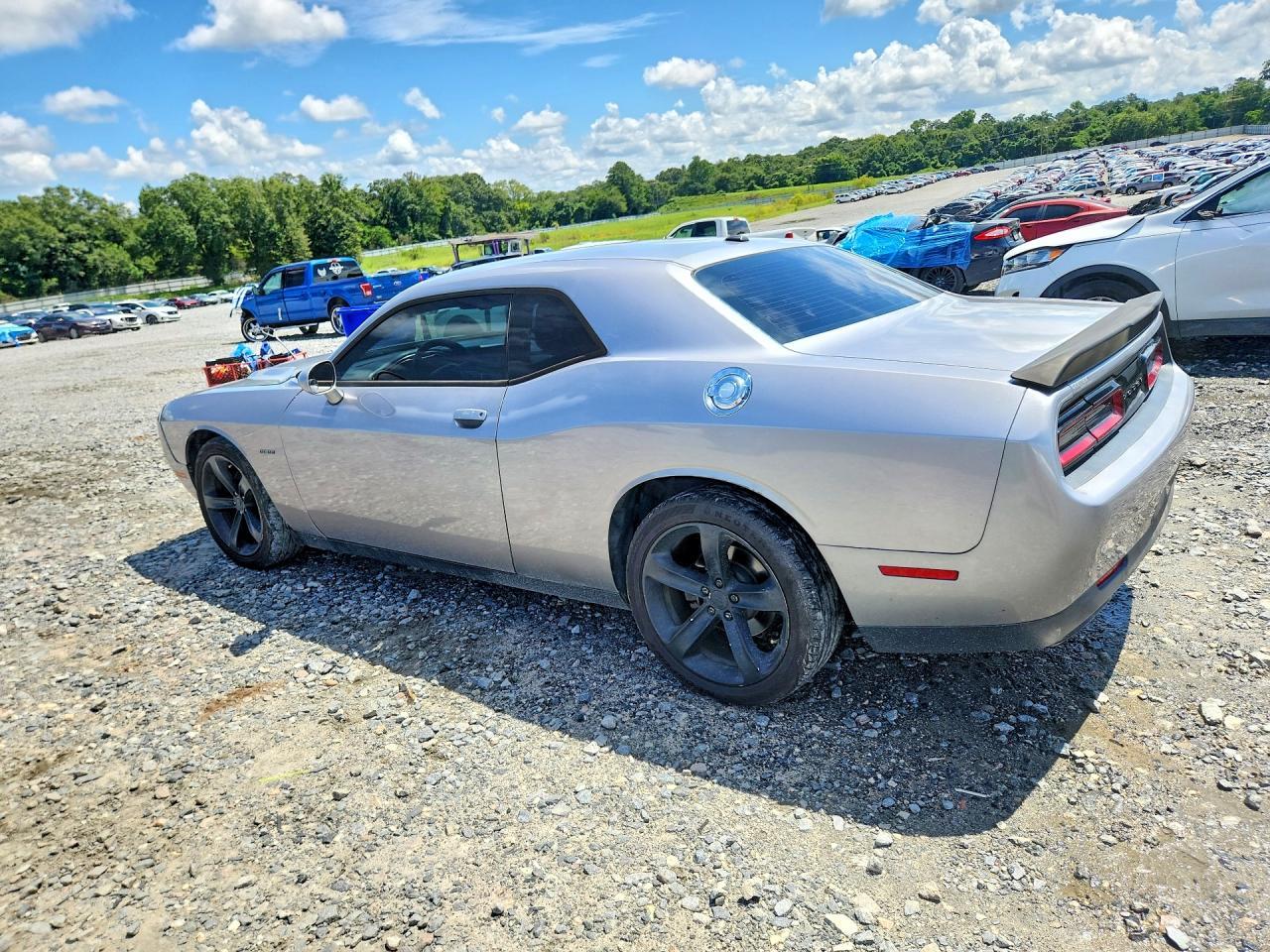 2017 Dodge Challenger R/T - zdjęcie 2