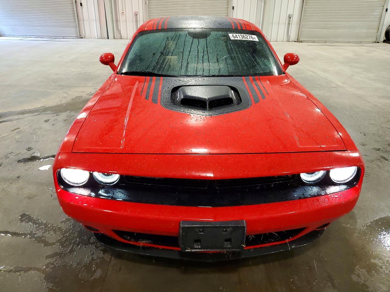 2015 Dodge Challenger Sxt - zdjęcie 5