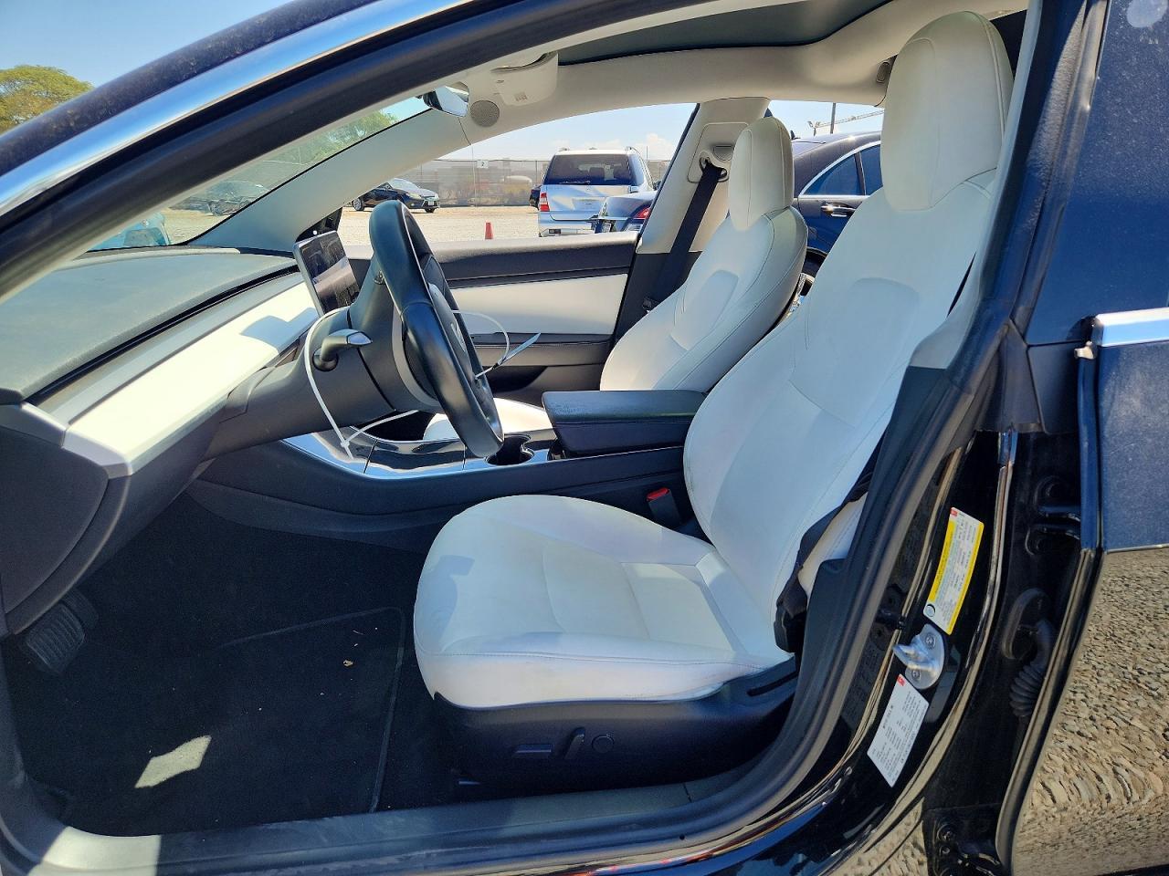 2018 Tesla Model 3 - zdjęcie 7