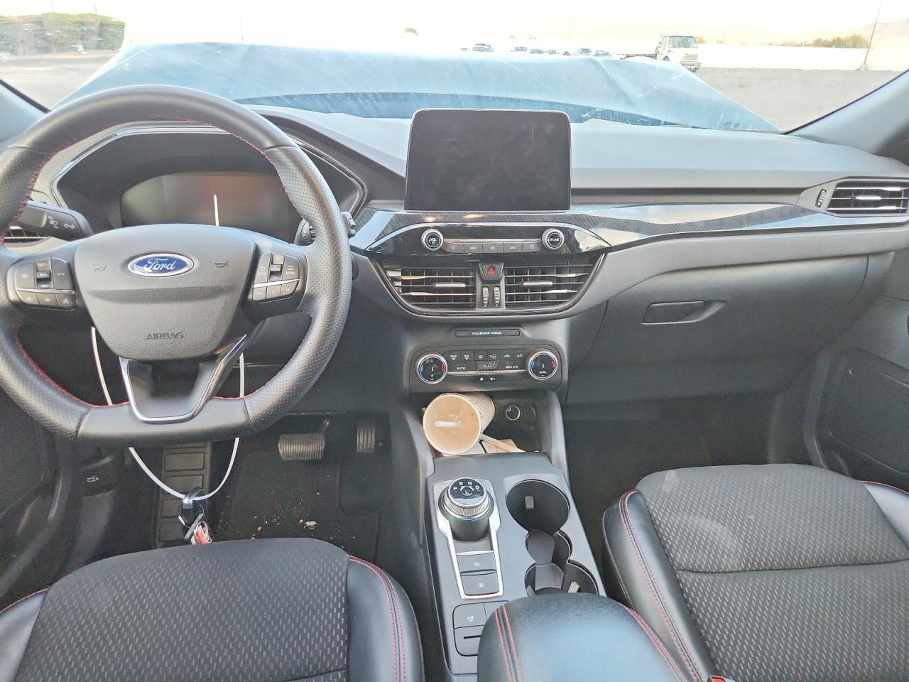 2025 Ford Escape St Line - zdjęcie 8