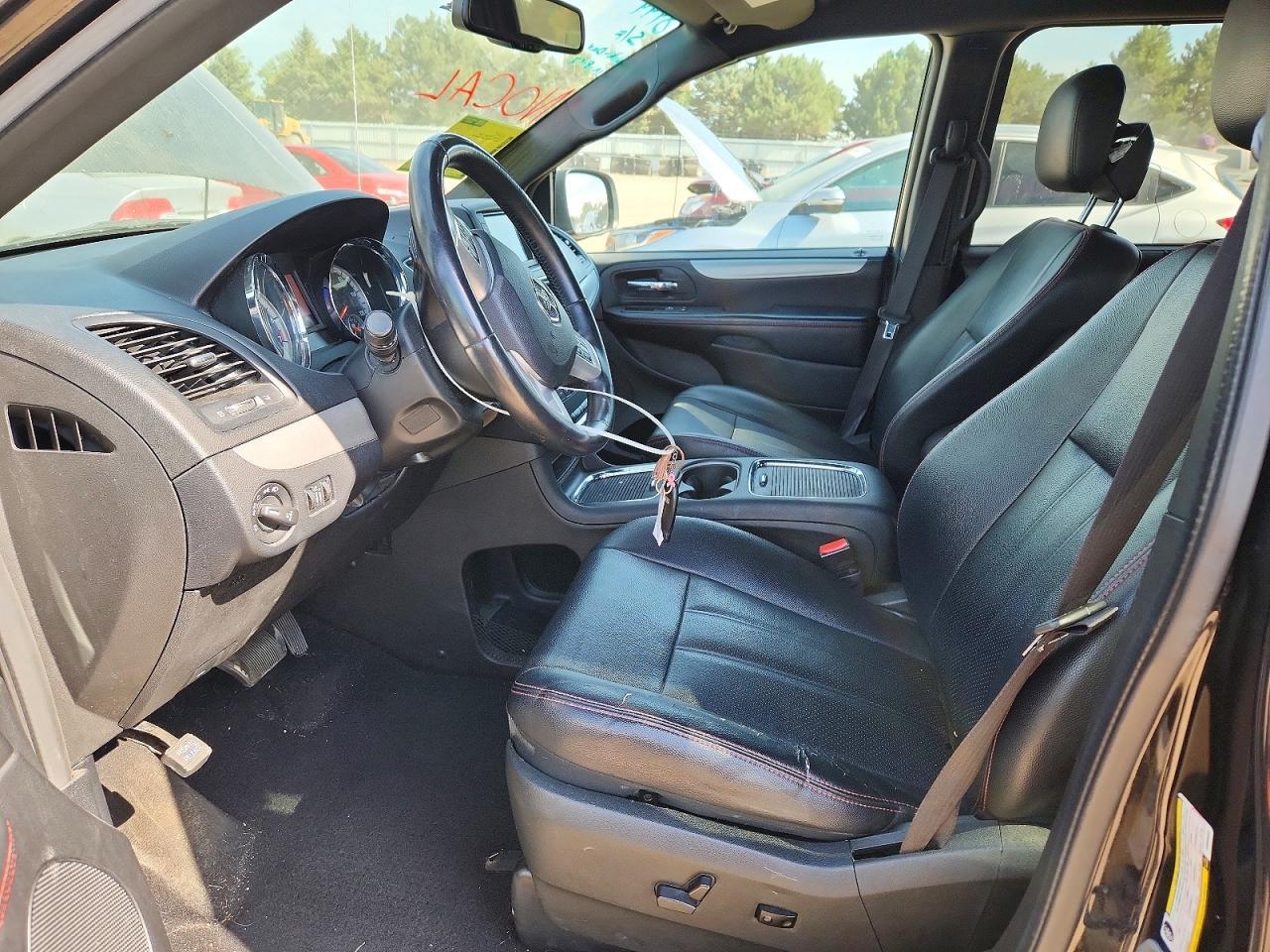 2017 Dodge Grand Caravan Gt - zdjęcie 7
