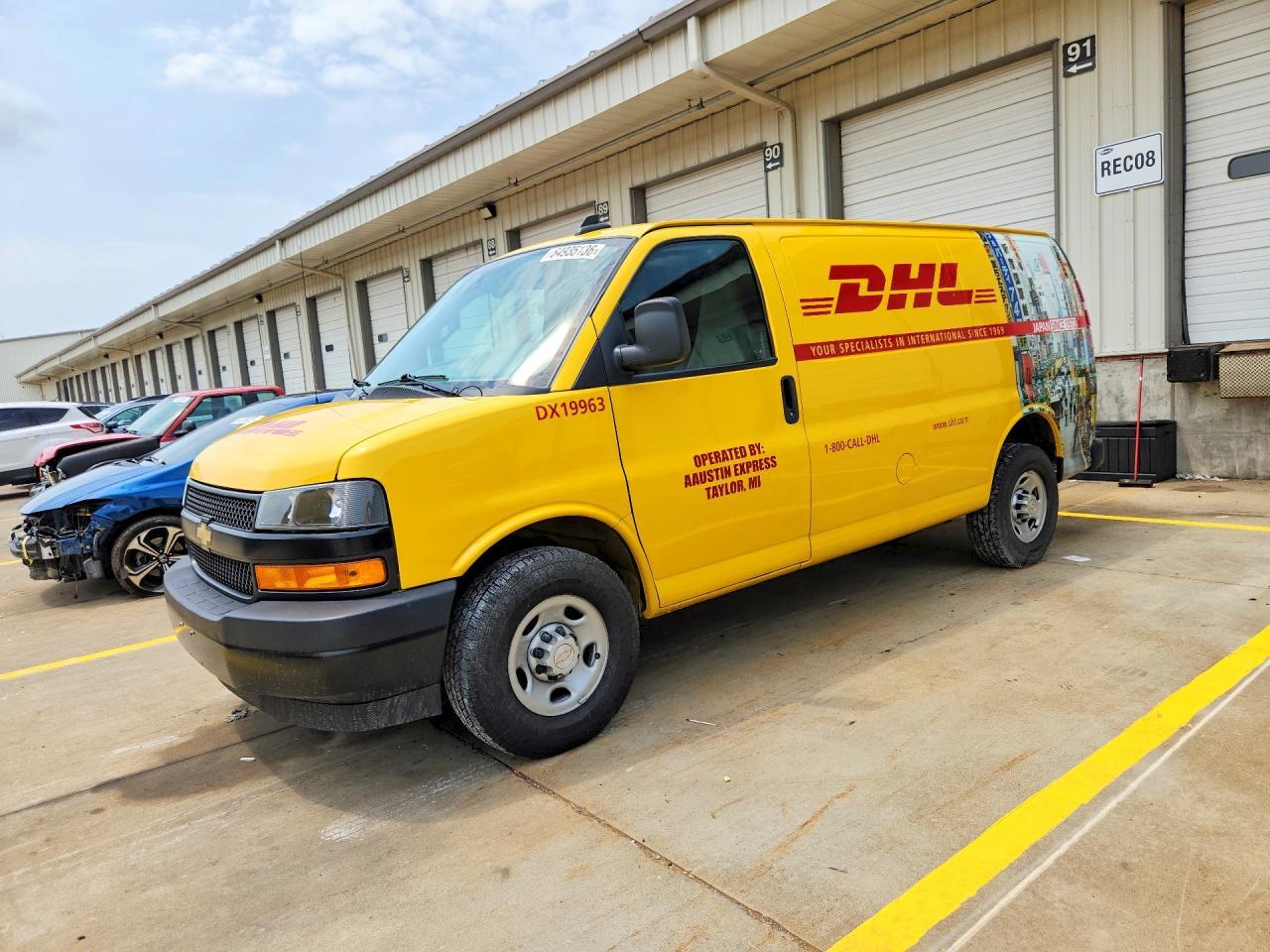 2020 Chevrolet Express G2500 - zdjęcie główne