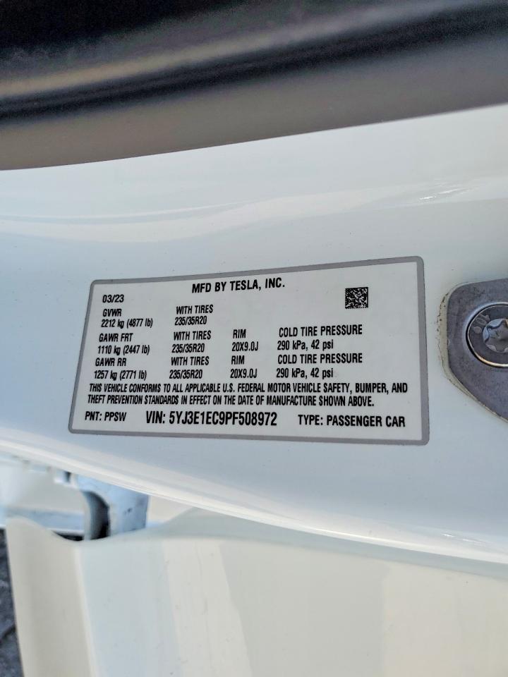 2023 Tesla Model 3 - zdjęcie 12