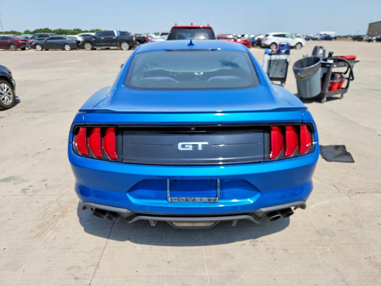 2021 Ford Mustang Gt - zdjęcie 6