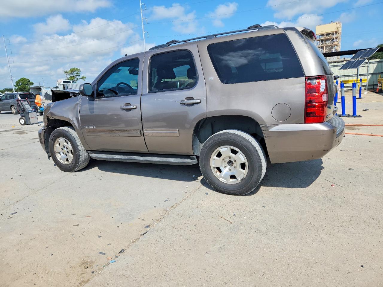 2013 Chevrolet Tahoe C1500 Lt - zdjęcie 2
