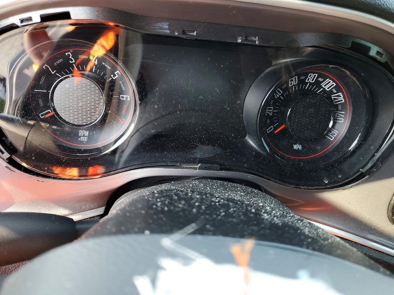 2022 Dodge Challenger Sxt - zdjęcie 9