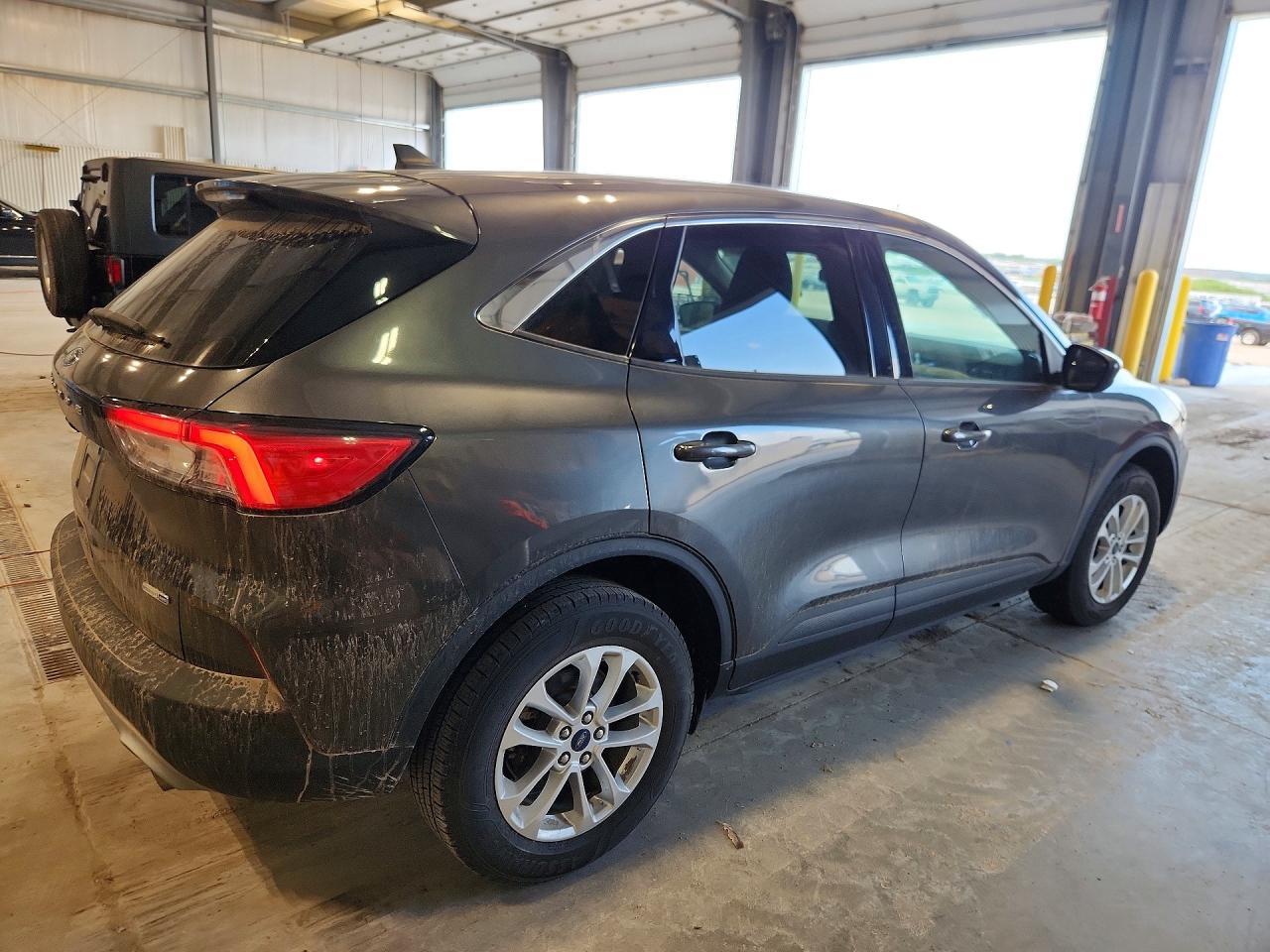 2020 Ford Escape Se - zdjęcie 3