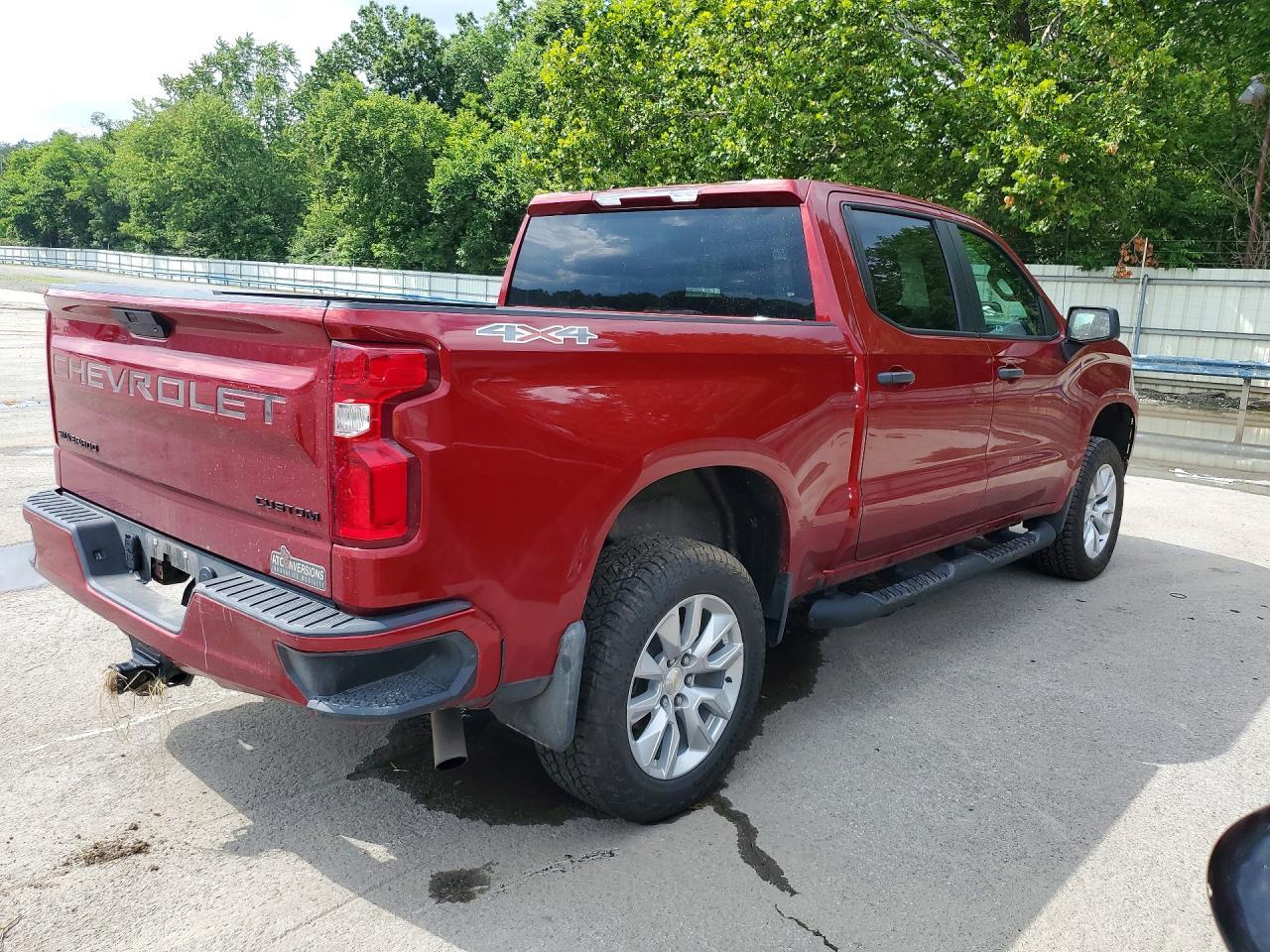 2021 Chevrolet Silverado K1500 Custom - zdjęcie 3