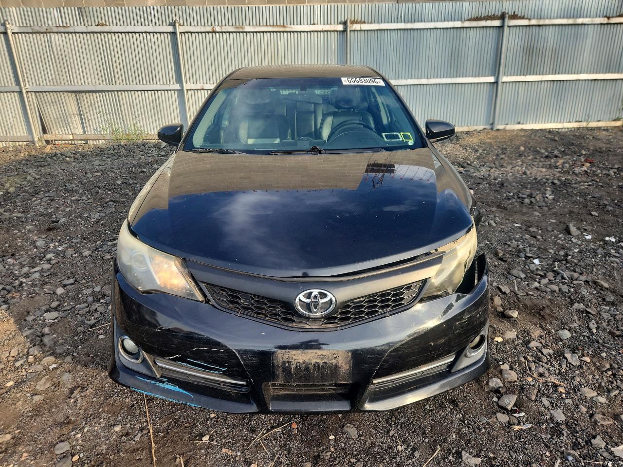 2014 Toyota Camry Se - zdjęcie 5