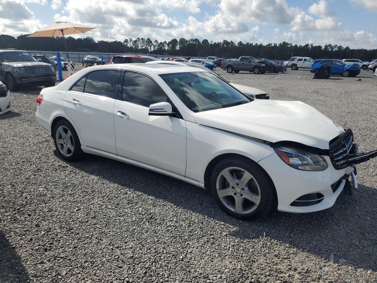 2014 Mercedes-Benz E 350 4Matic - zdjęcie 4