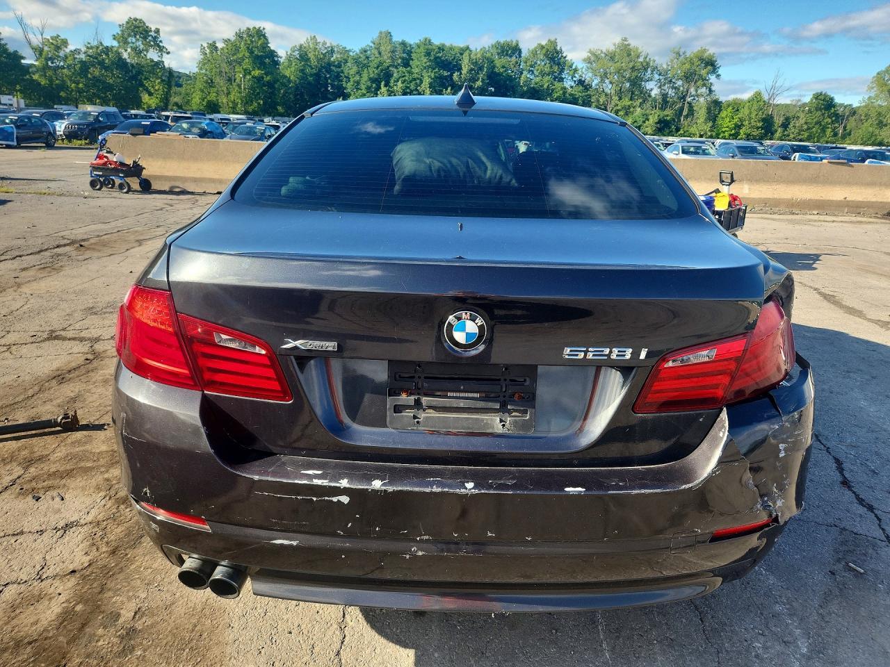 2013 BMW 528 Xi - zdjęcie 6