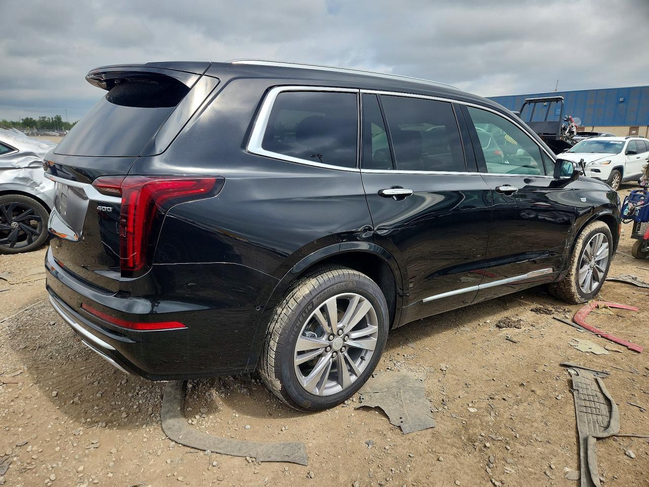 2025 Cadillac Xt6 Platinum Premium Luxury - zdjęcie 3