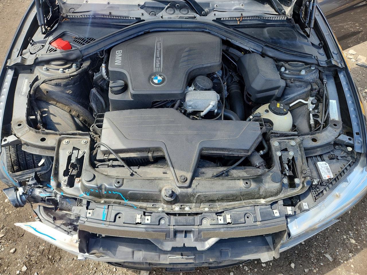 2016 BMW Seria 3 328i - zdjęcie 11
