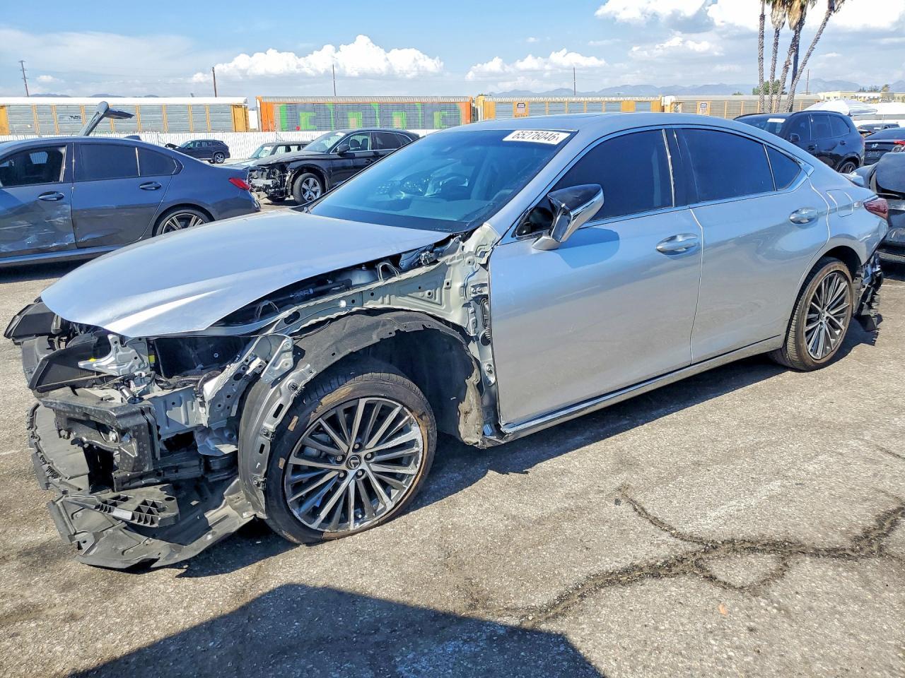 2022 Lexus Es 300H Base - zdjęcie główne