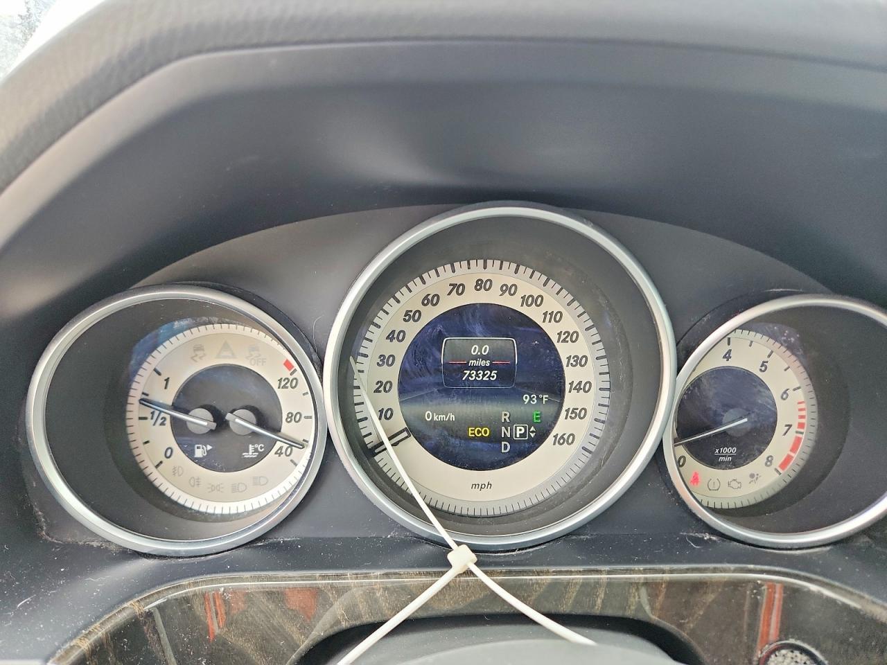 2014 Mercedes-Benz E 350 - zdjęcie 9