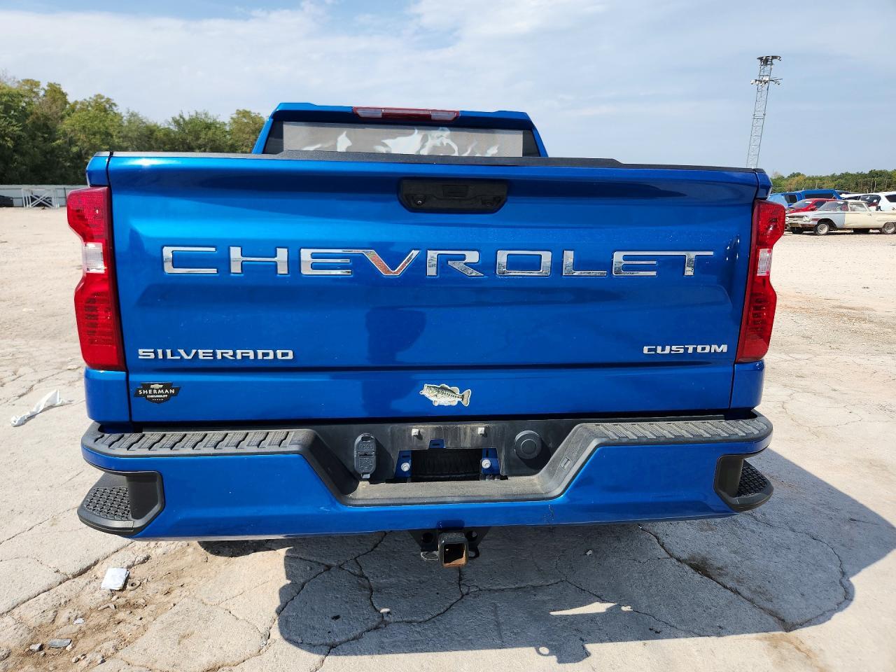 2022 Chevrolet Silverado C1500 Custom - zdjęcie 6
