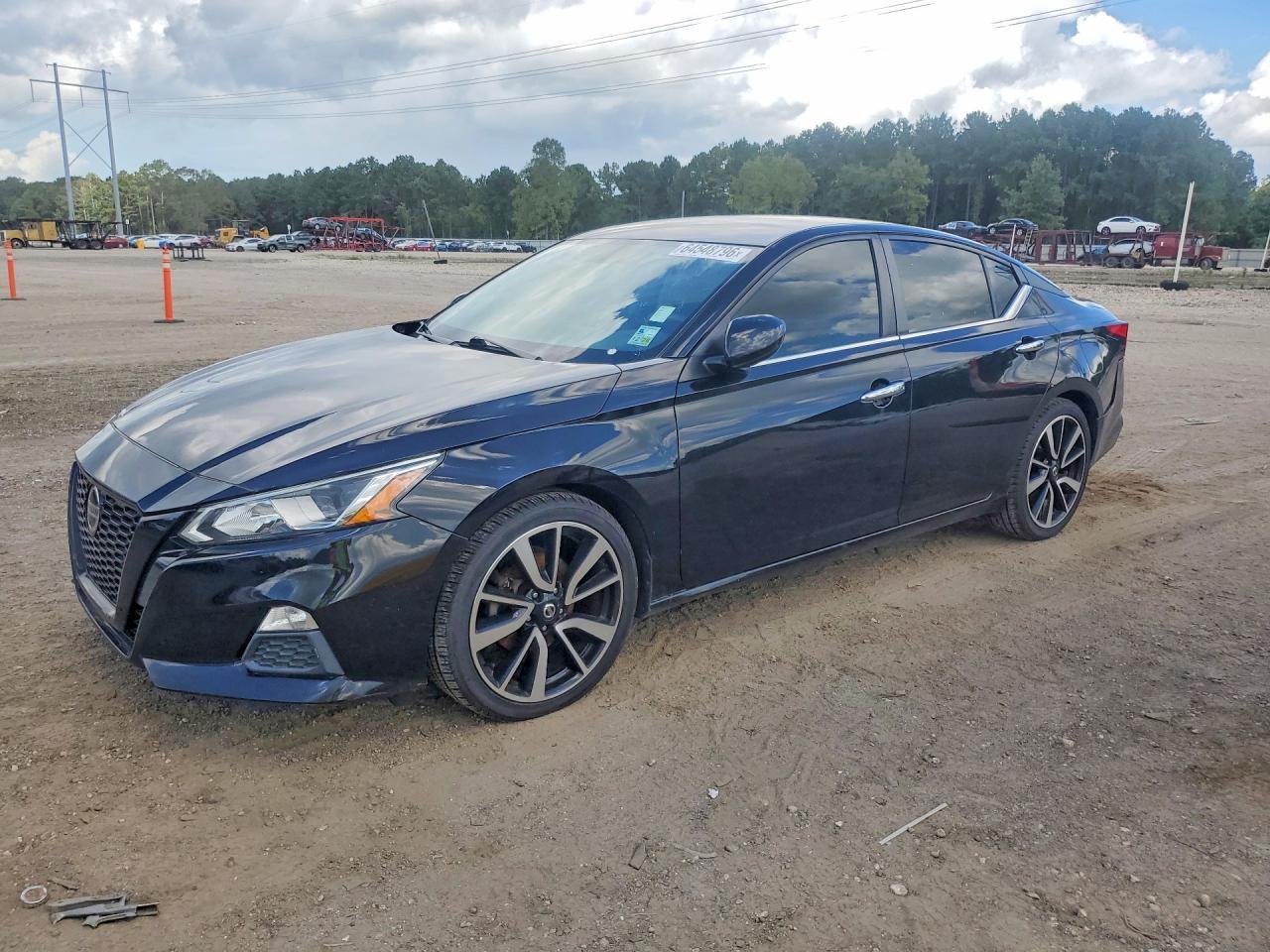 2020 Nissan Altima S - zdjęcie główne
