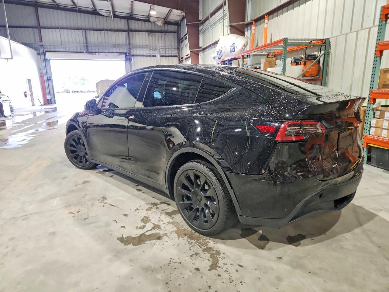 2022 Tesla Model Y - zdjęcie 2