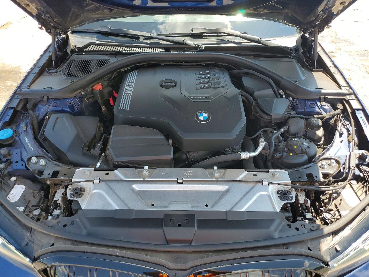 2023 BMW 330Xi - zdjęcie 11
