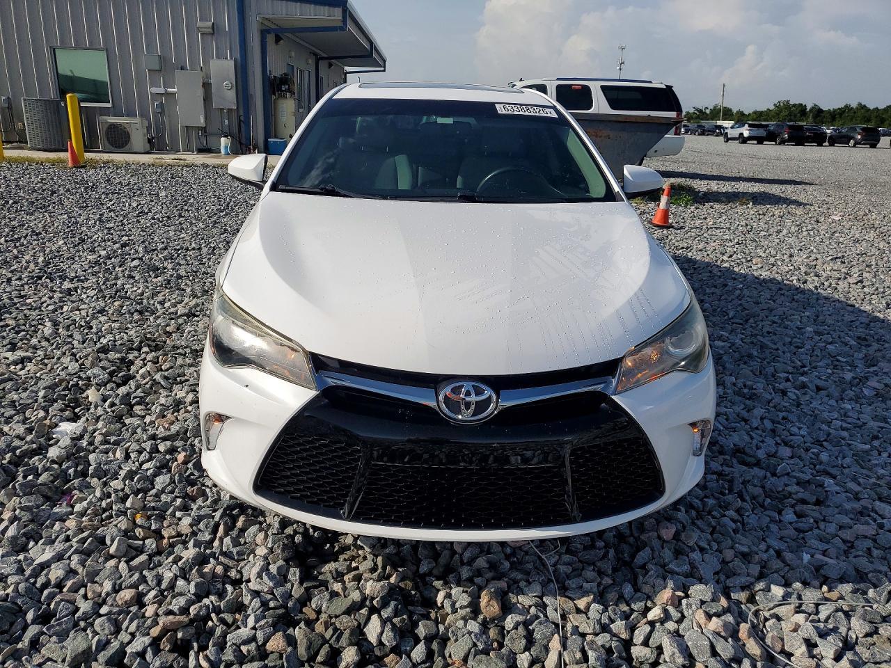 2017 Toyota Camry Se - zdjęcie 5