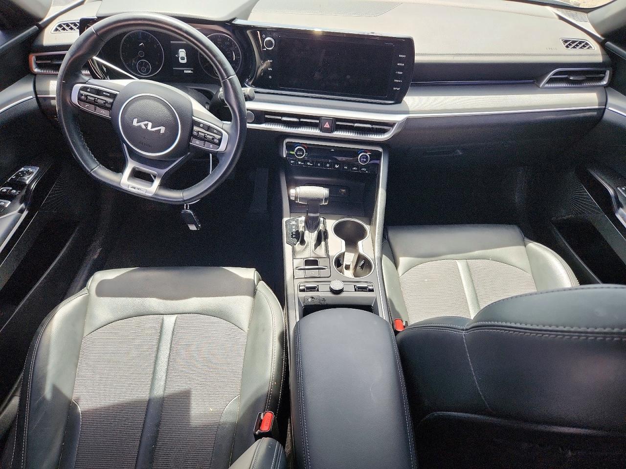 2024 Kia K5 Gt Line - zdjęcie 8