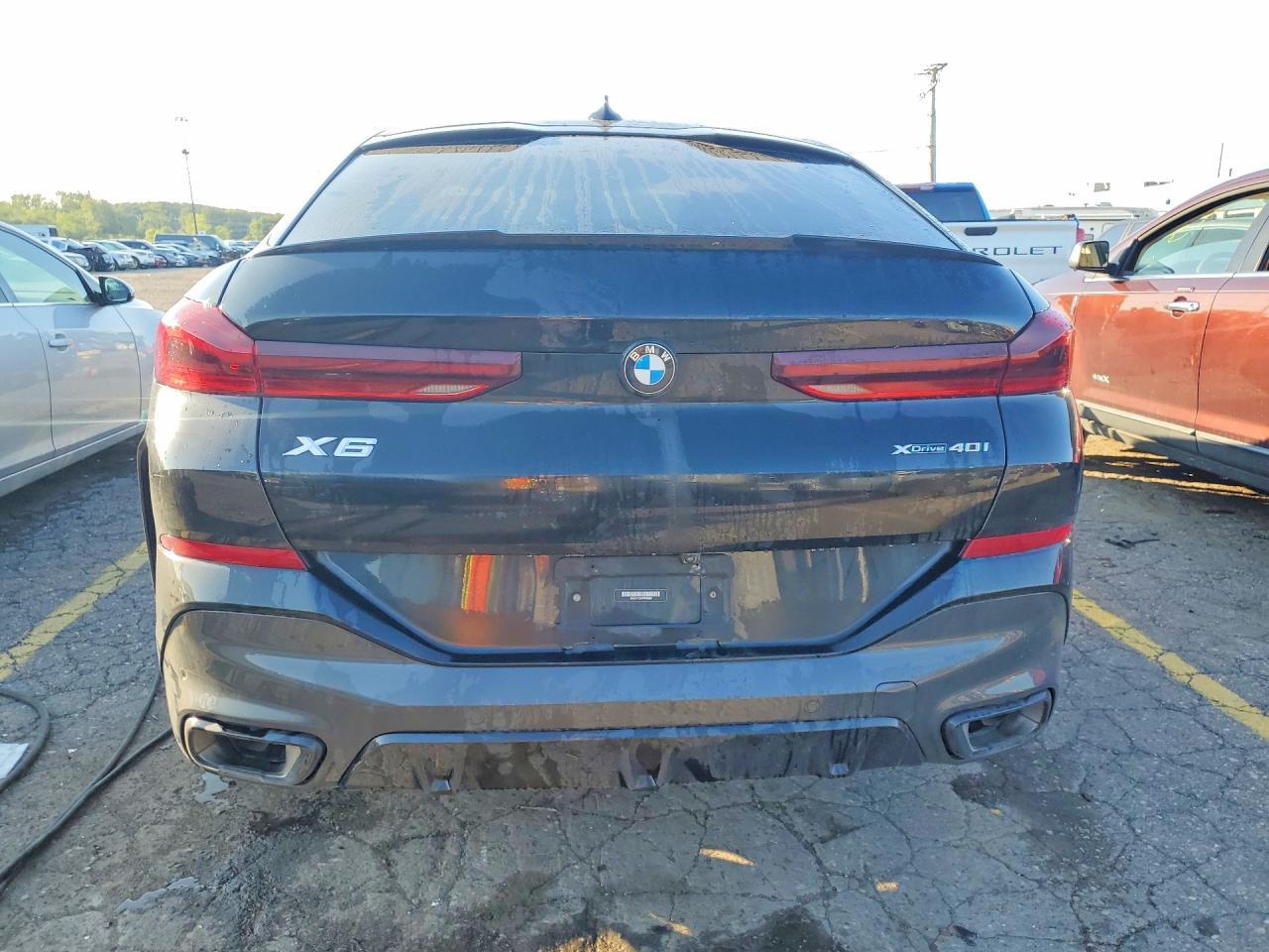2023 BMW X6 xDrive40I - zdjęcie 6