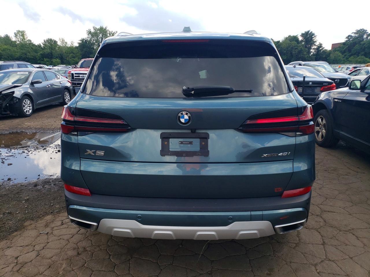 2025 BMW X5 xDrive40I - zdjęcie 6