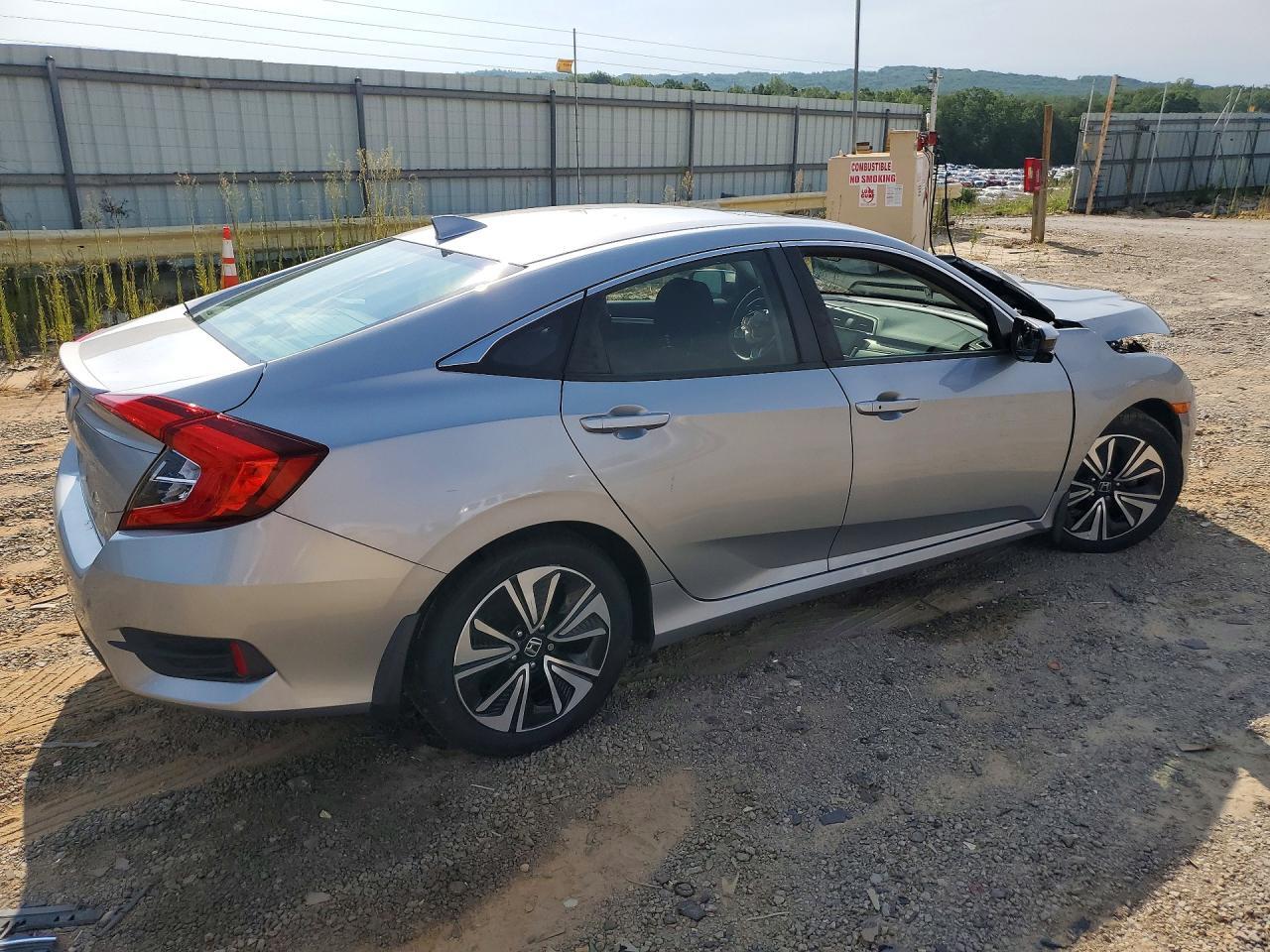 2018 Honda Civic Ex - zdjęcie 3