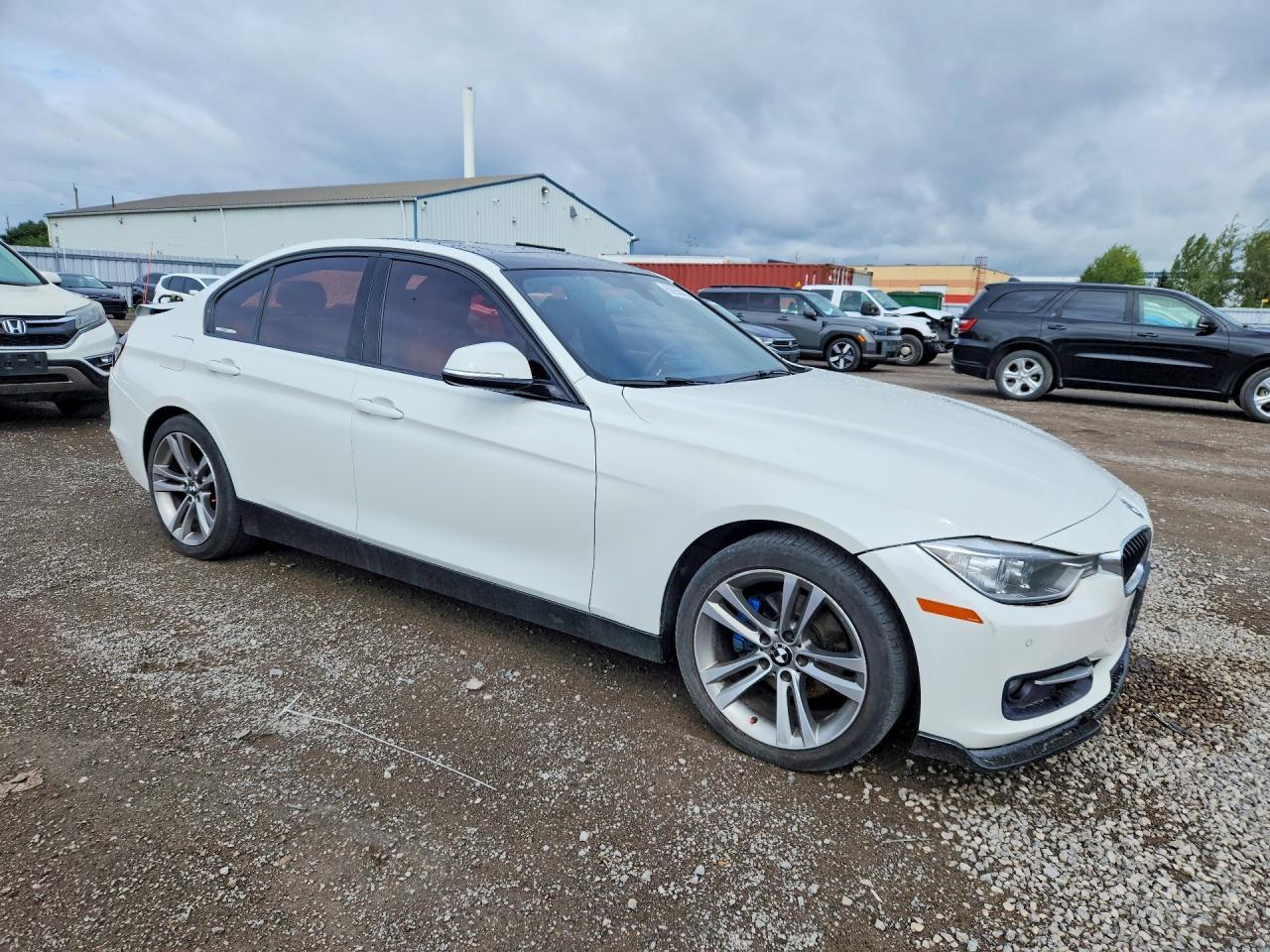 2014 BMW 328 Xi - zdjęcie 4