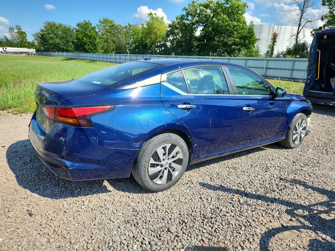 2019 Nissan Altima S - zdjęcie 3