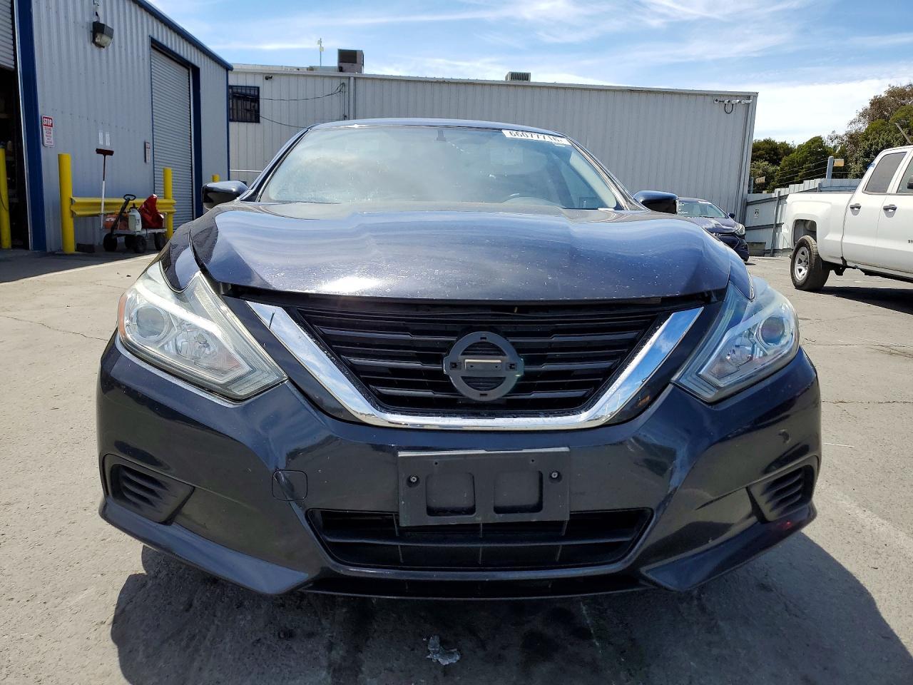 2018 Nissan Altima 2.5 S - zdjęcie 5
