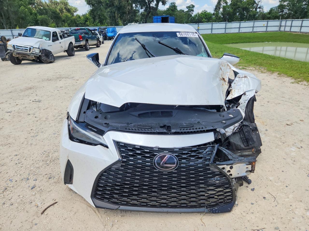 2022 Lexus Is 300 - zdjęcie 5