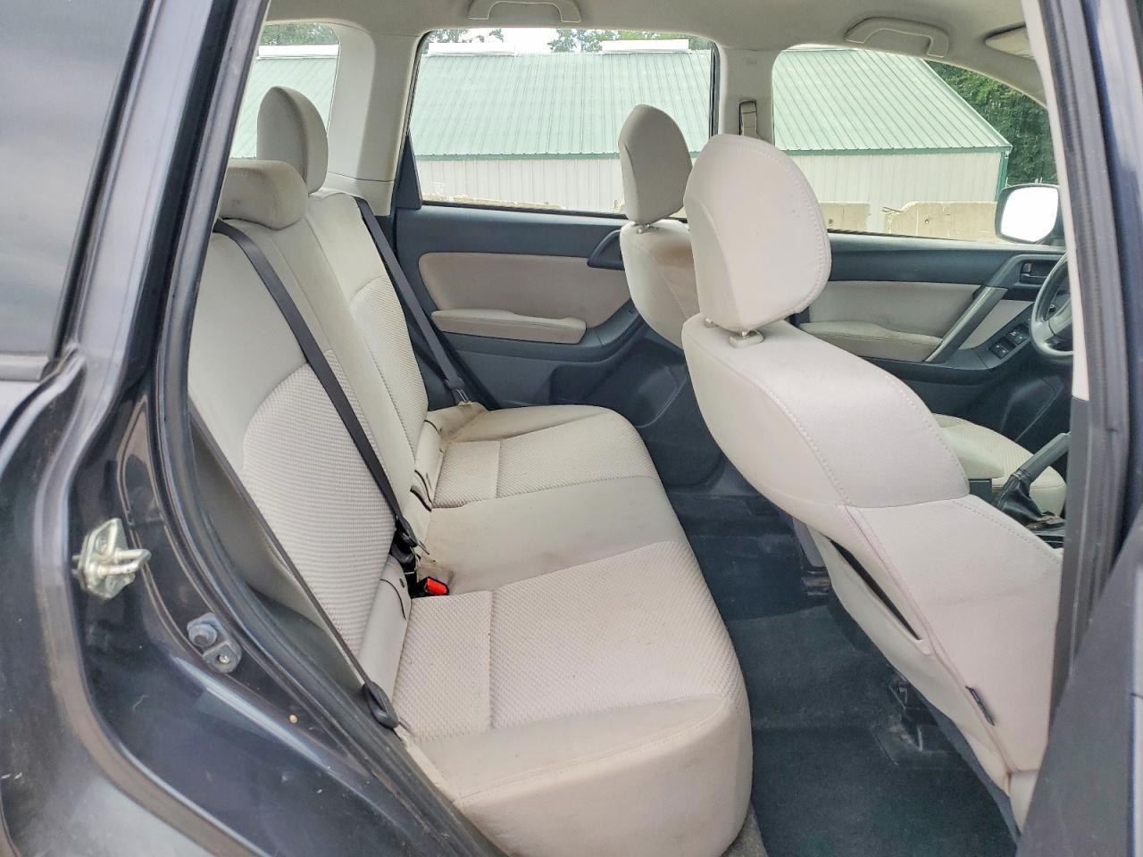 2014 Subaru Forester 2.5I - zdjęcie 11