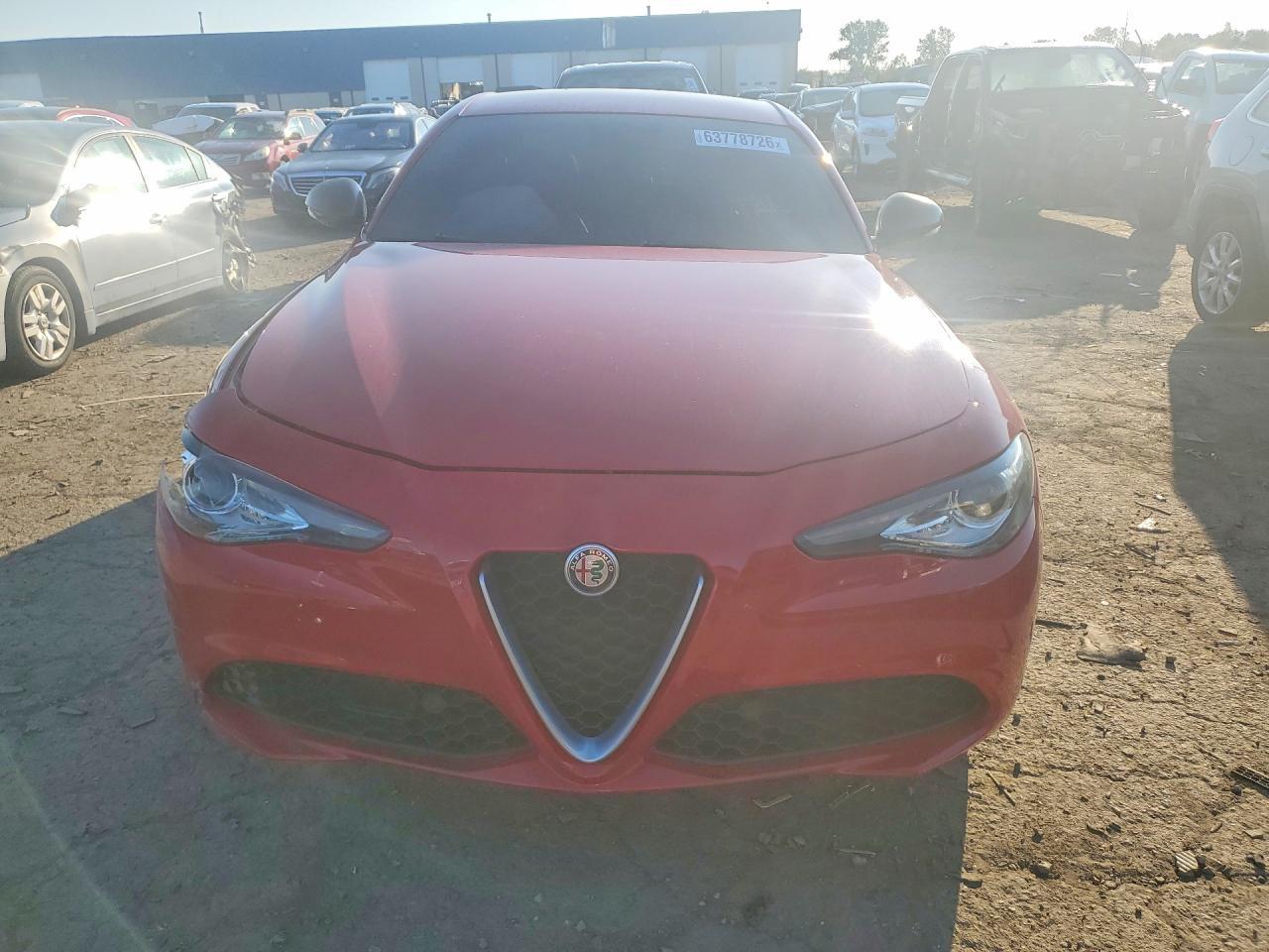 2018 Alfa Romeo Giulia Q4 - zdjęcie 5