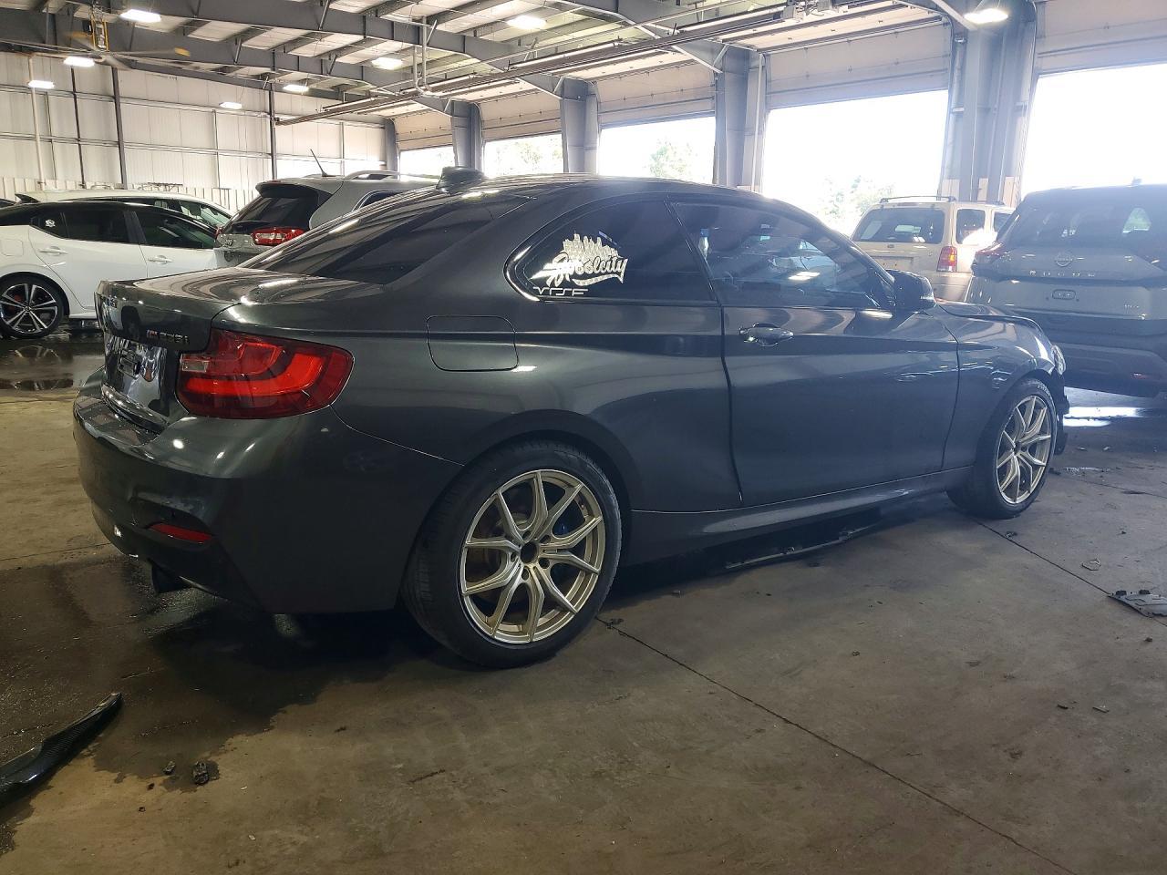 2015 BMW Seria 2 Coupe M235i - zdjęcie 3