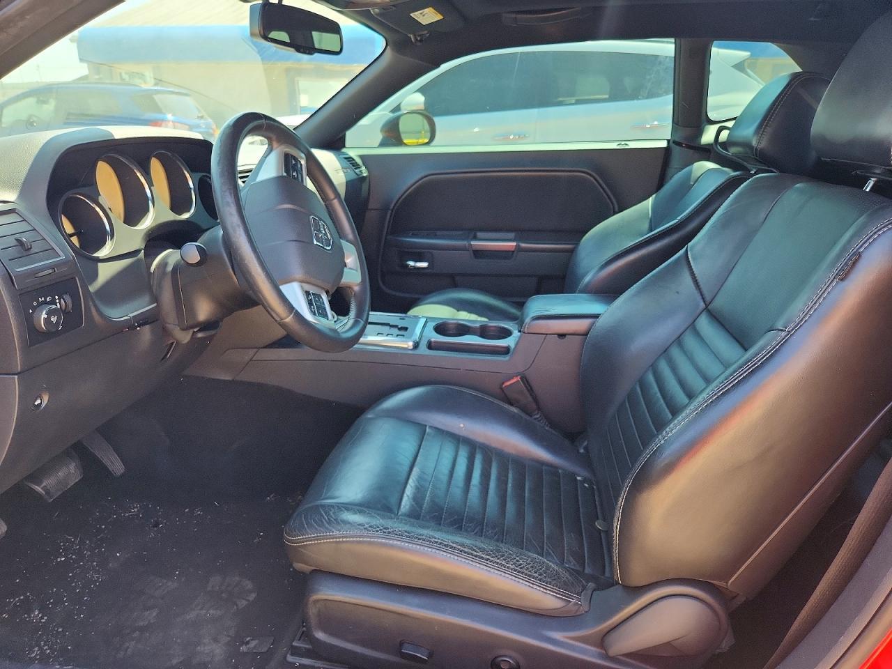 2014 Dodge Challenger Sxt - zdjęcie 7