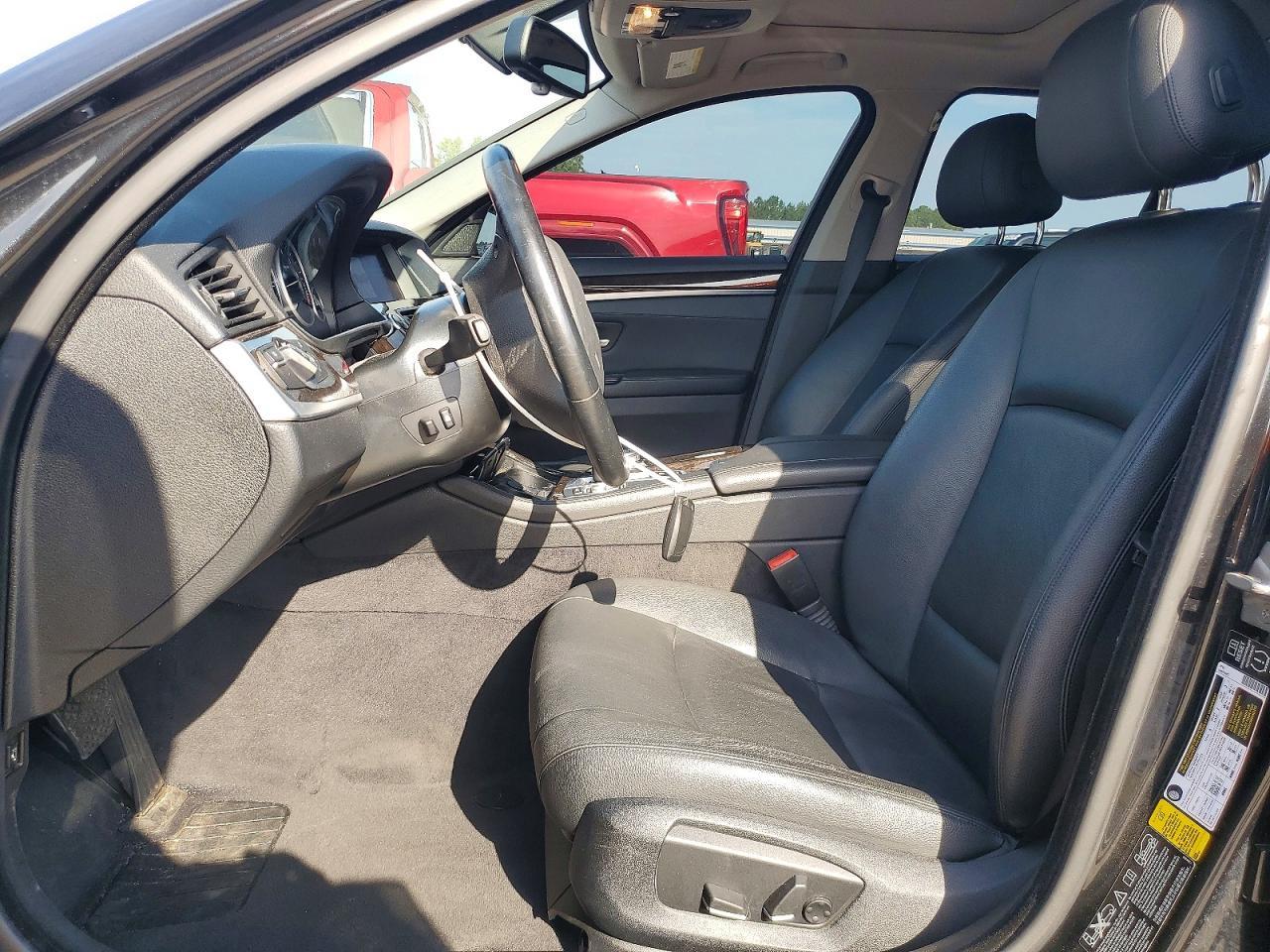 2015 BMW Seria 5 528i - zdjęcie 7