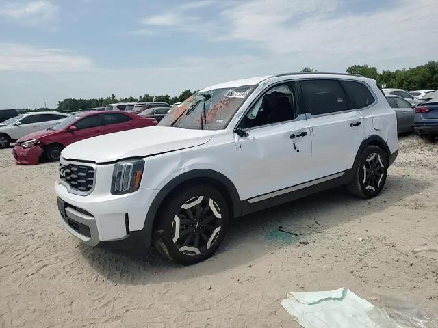 2023 Kia Telluride S - zdjęcie 15