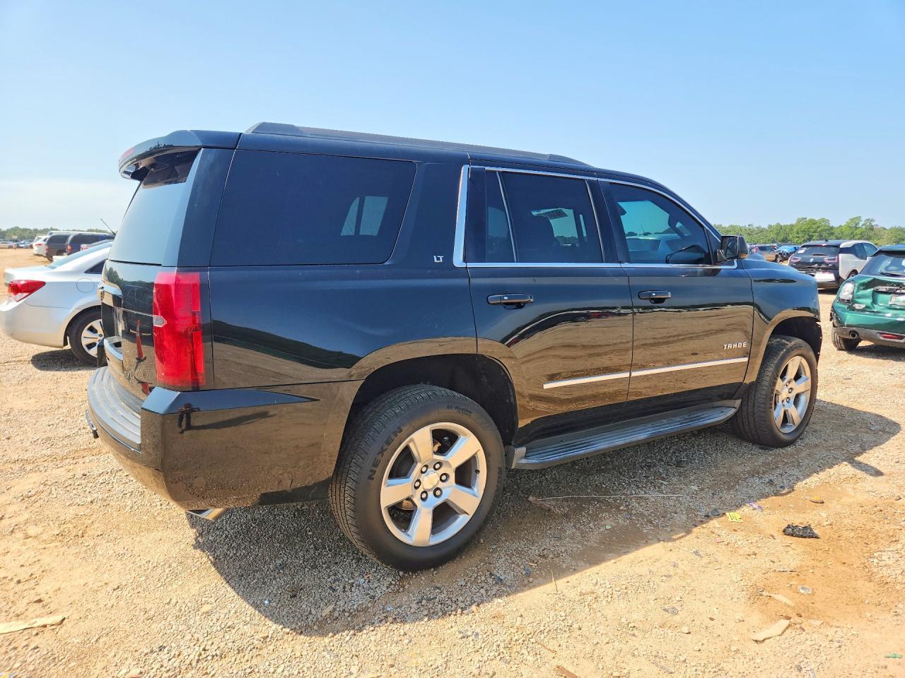 2015 Chevrolet Tahoe C1500 Lt - zdjęcie 3
