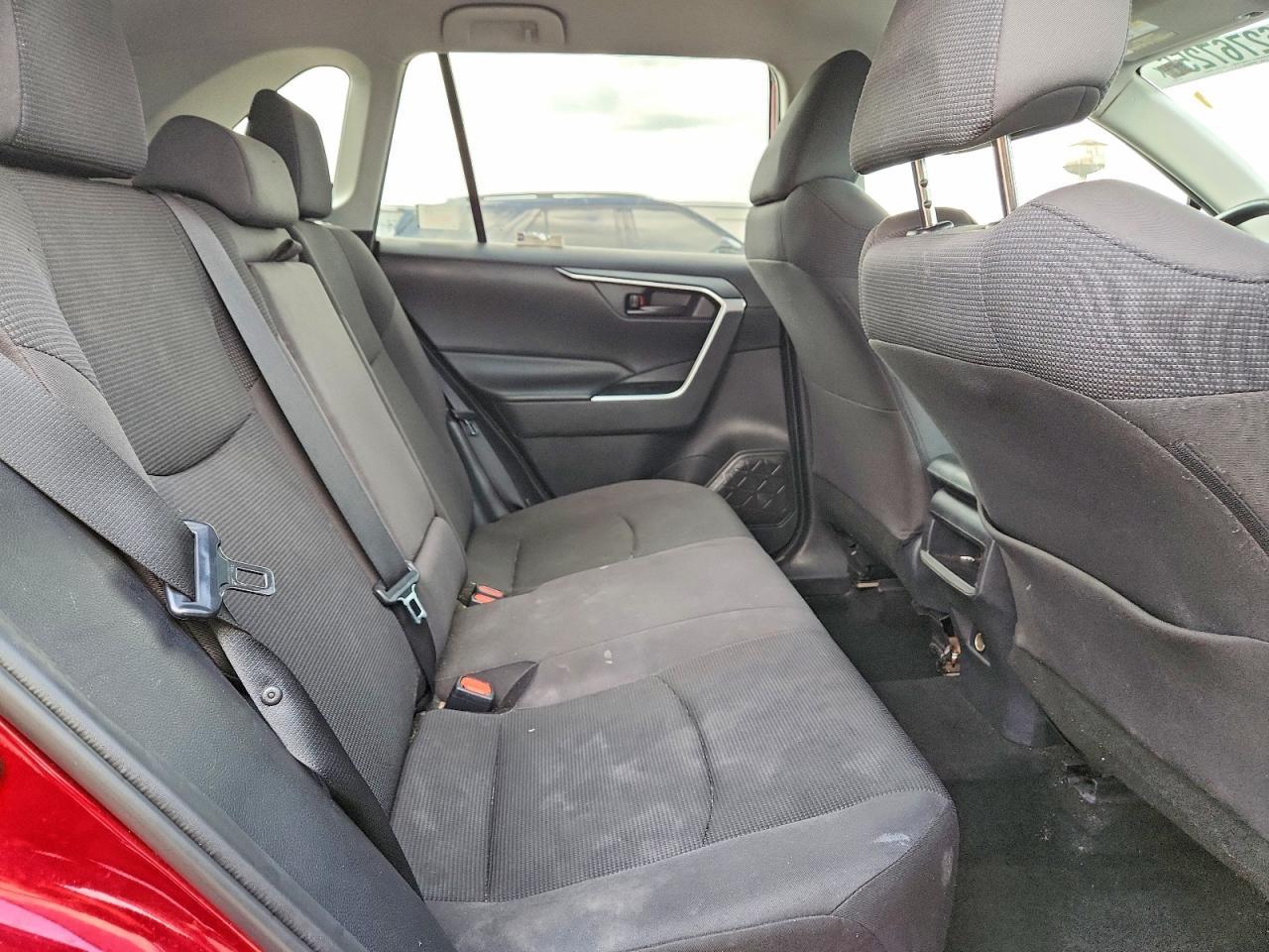 2019 Toyota Rav4 Le - zdjęcie 11