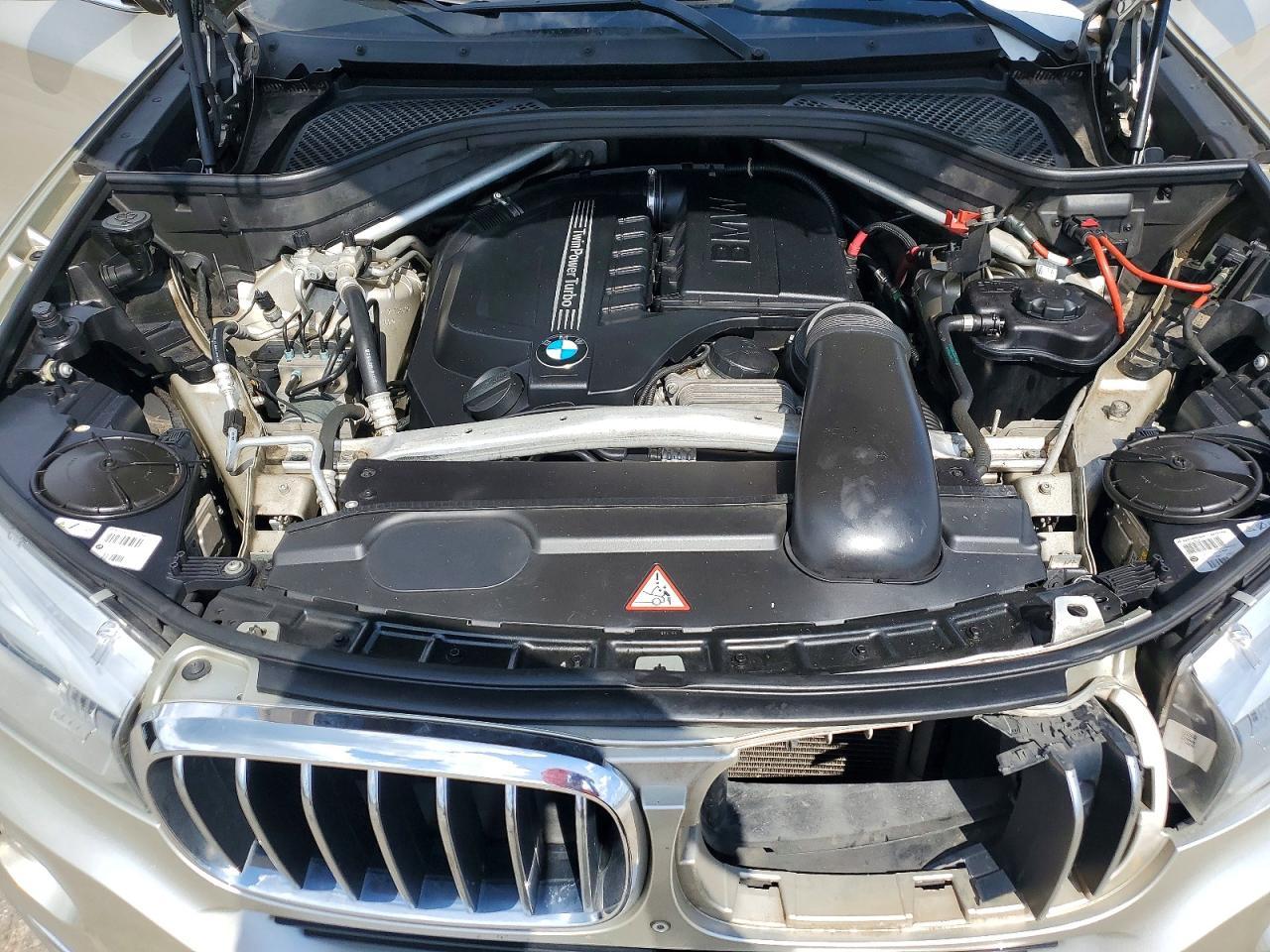 2015 BMW X5 xDrive35I - zdjęcie 11