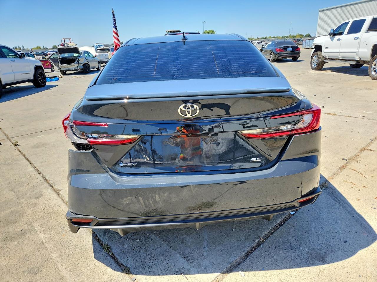 2026 Toyota Camry Se - zdjęcie 6