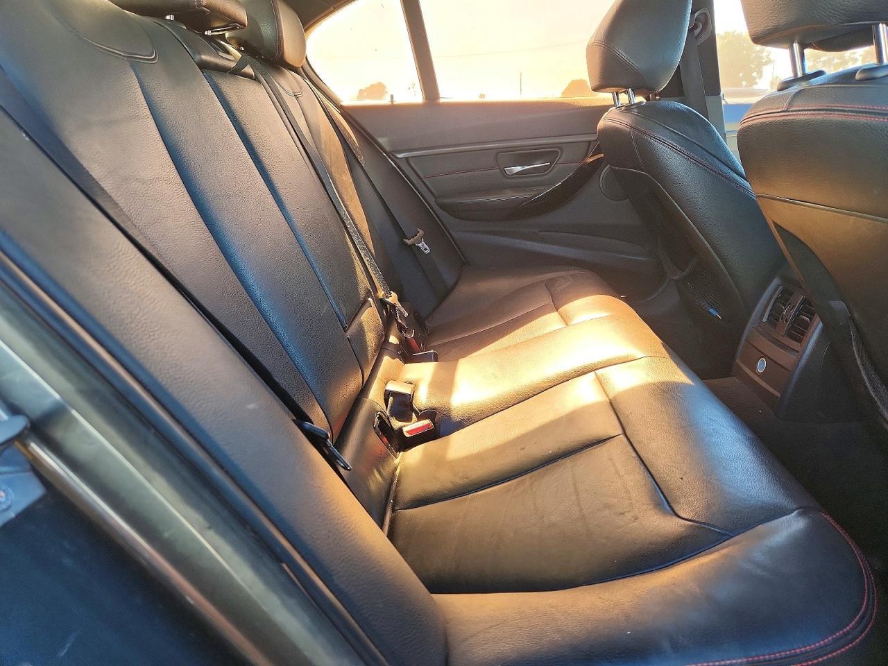 2013 BMW 328 I - zdjęcie 10